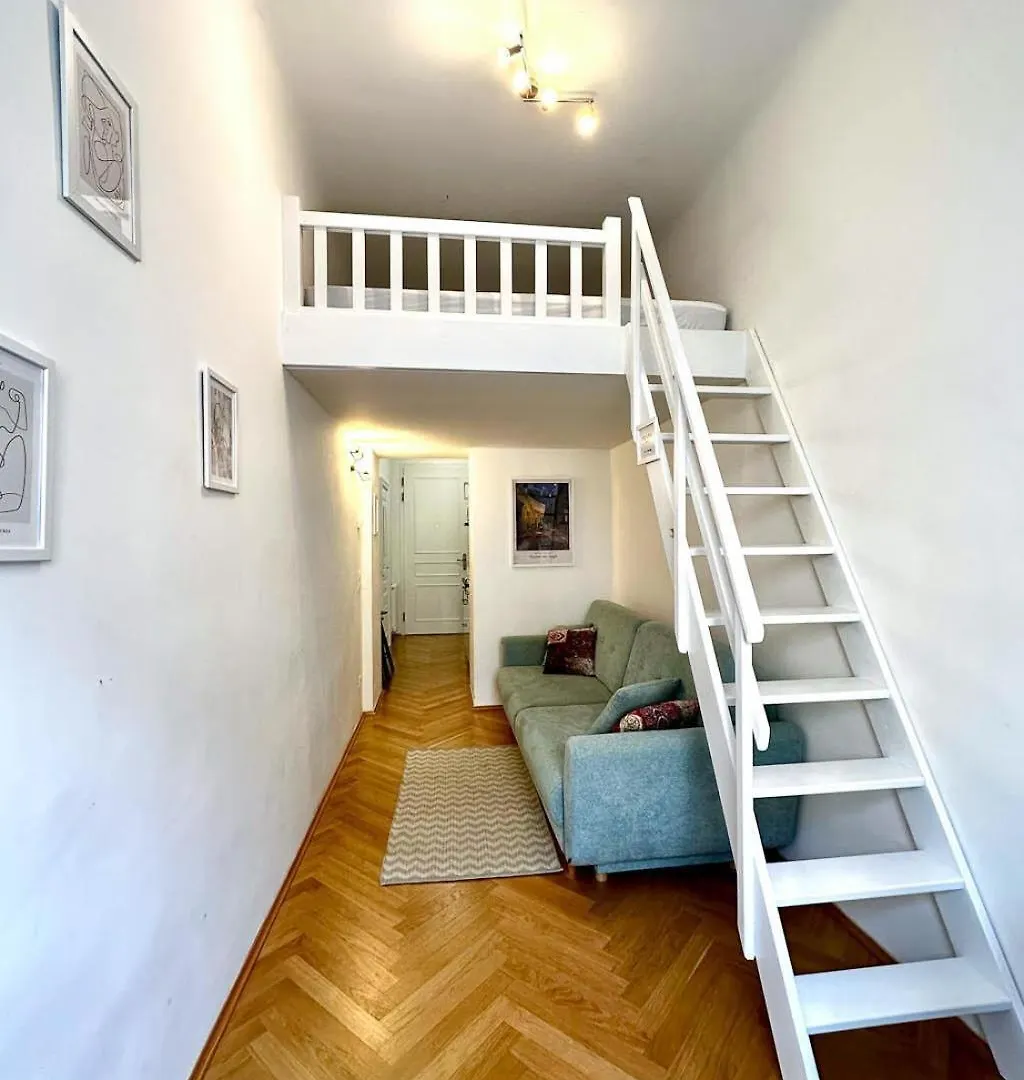 Stylish Central 2 Bedroom Apartment Βιέννη