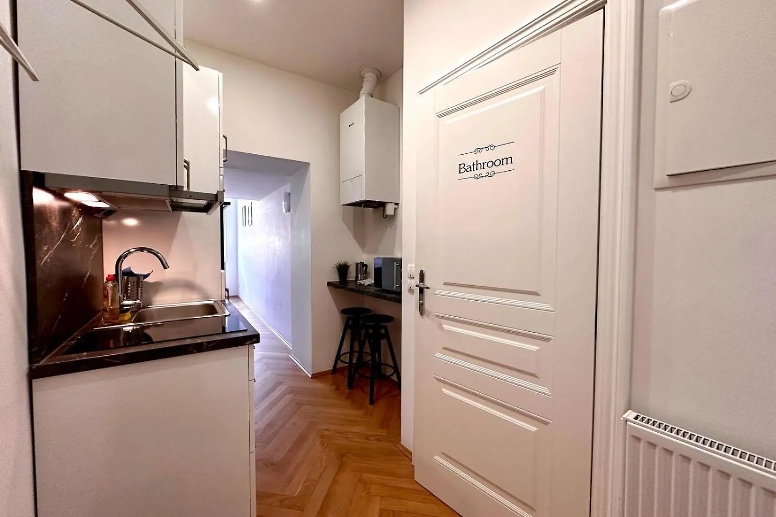 Stylish Central 2 Bedroom Apartment Βιέννη