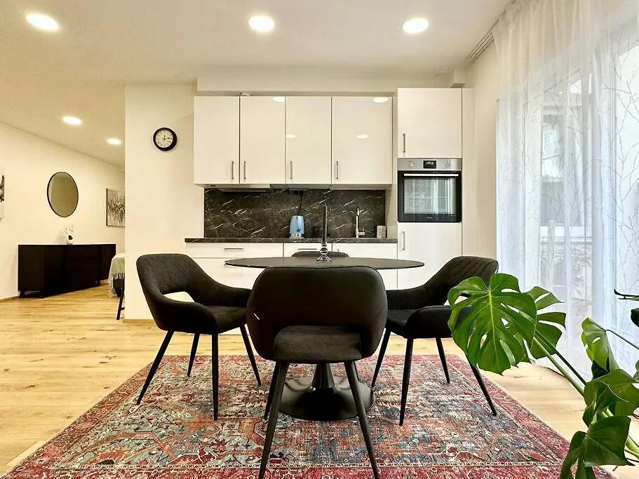 Stylish Central 2 Bedroom Apartment Βιέννη Αυστρία