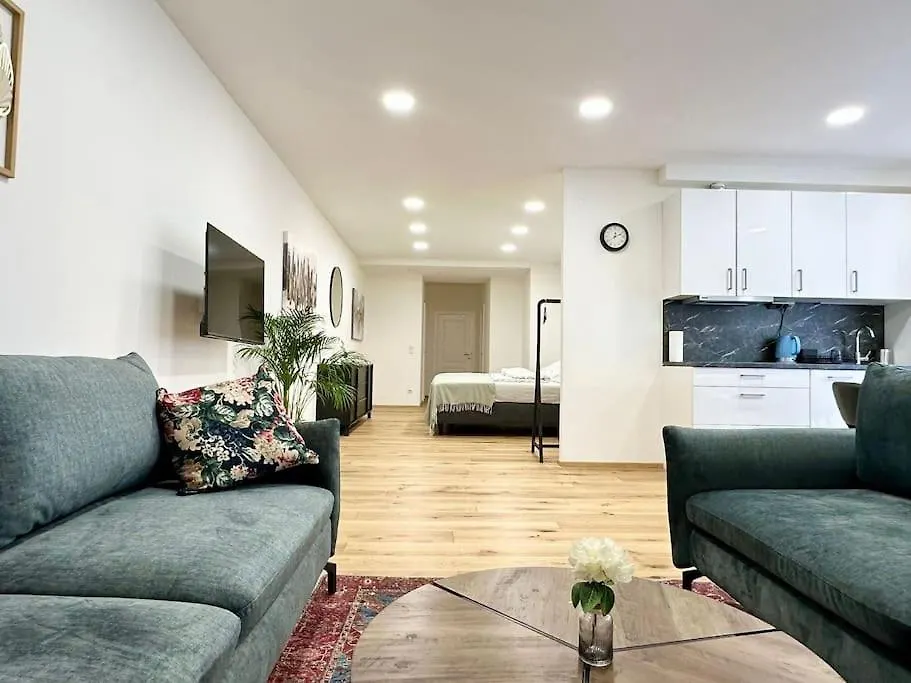 Stylish Central 2 Bedroom Apartment Βιέννη